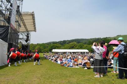 ムジークプラッツ2018 in 春日野園地 OKINAWA × NARA 〜沖縄の音楽と笑い 命のお祝いフェスト カチャーシーDAY のハイライト画像