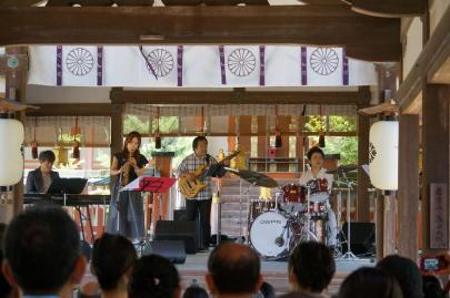 手向山八幡宮　境内 / 平井 景、寺地 美穂、青柳 誠、越田 太郎丸、村上 聖のハイライト画像