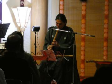 奈良の風景を彩る音楽〜尺八、パーカッションを加えた郷愁を感じるメロディと共にのハイライト画像