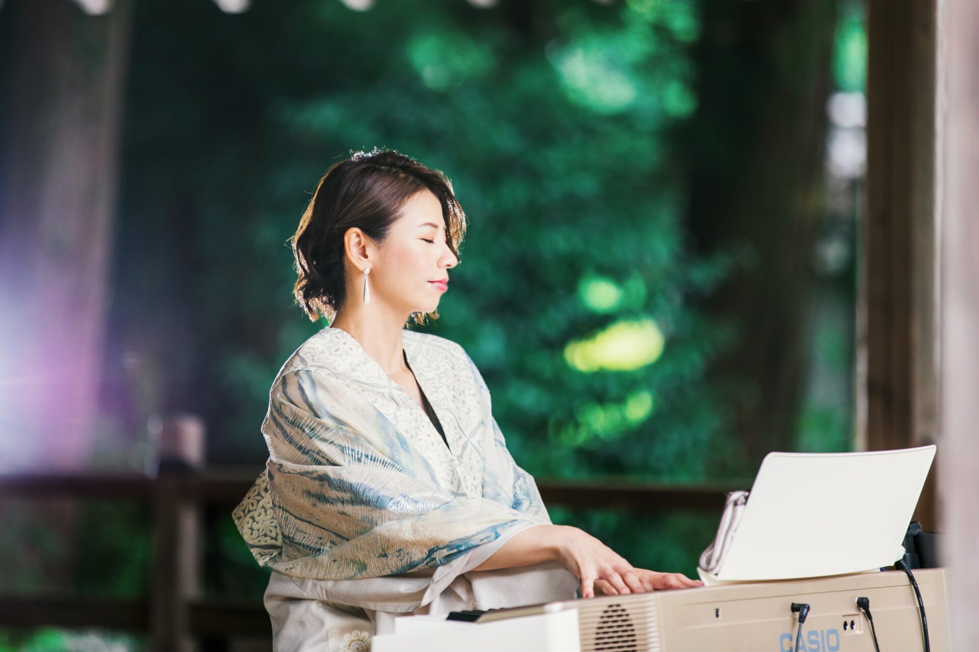 山中綾子