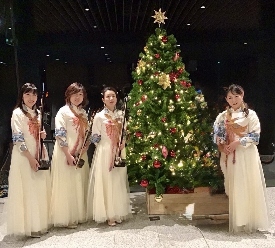 二胡アンサンブル 華弦朱雀