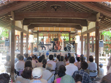 手向山八幡宮 ／ 市川純也トリオのハイライト画像