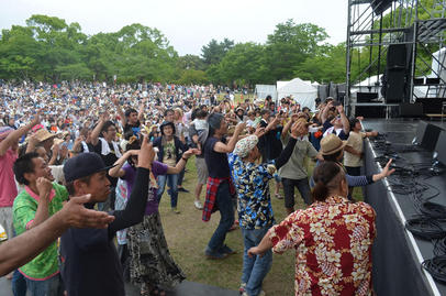 ムジークプラッツ2017 in 春日野園地 OKINAWA × NARA 〜沖縄の音楽と芸能 命のお祝いフェスト 三線DAYのハイライト画像
