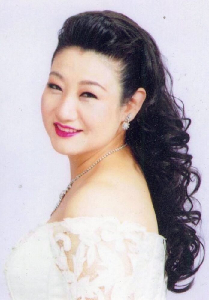 平城京歌姫 万葉歌語り（岡田由美子）