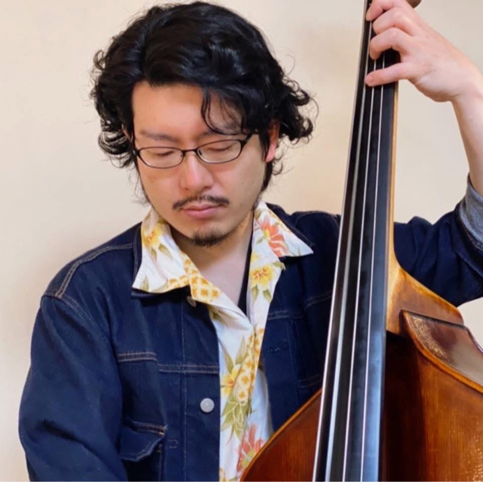 山本 学