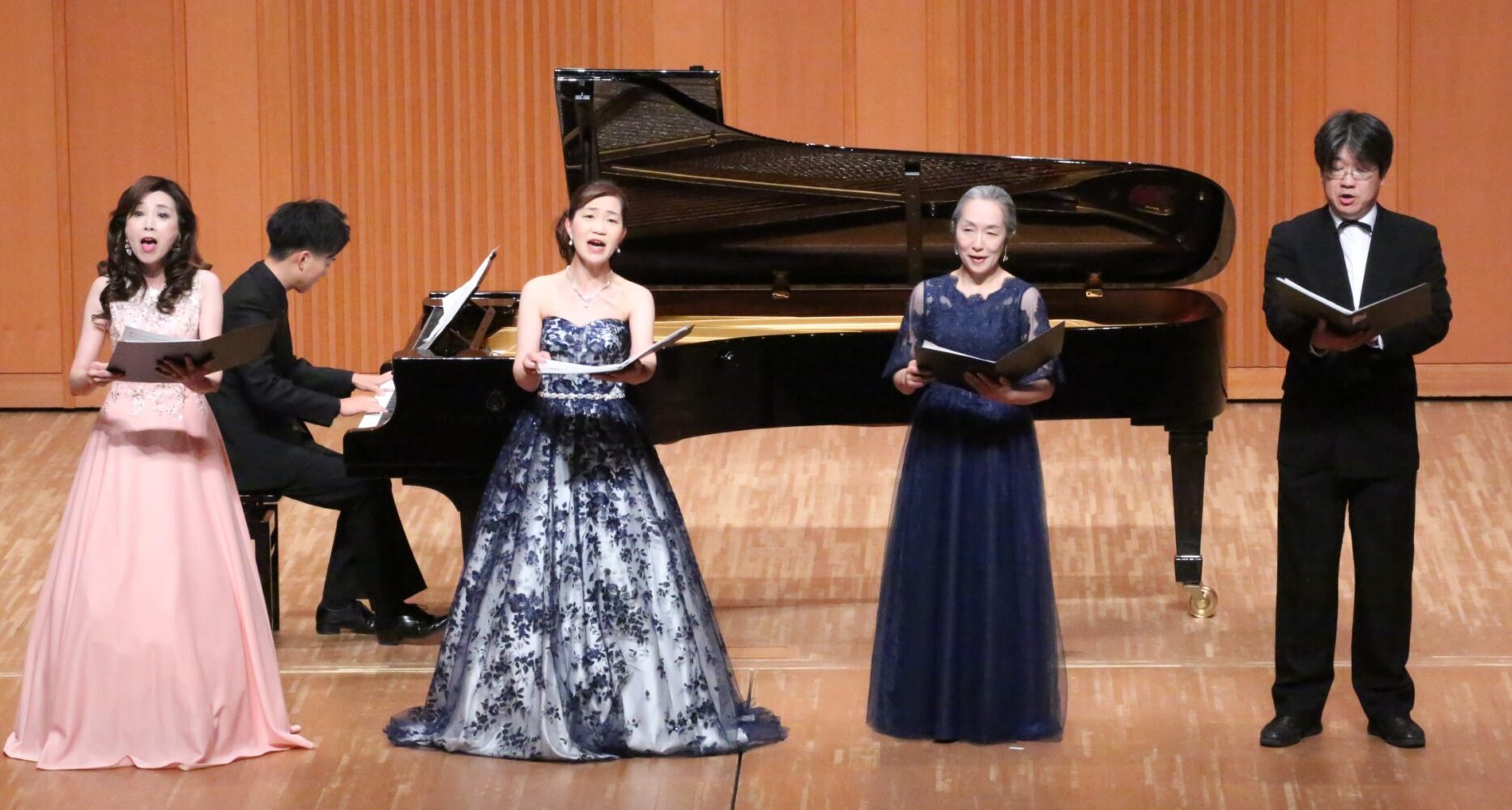 平城京歌姫大黒の芝（津熊久仁子、石塚智子、橋田貴之、美藤貴正、古川まどか）