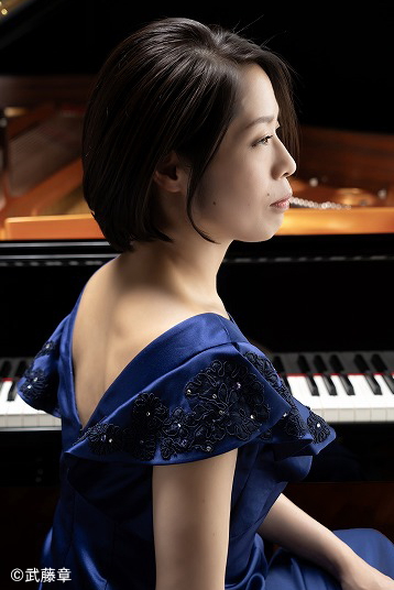 上原彩子