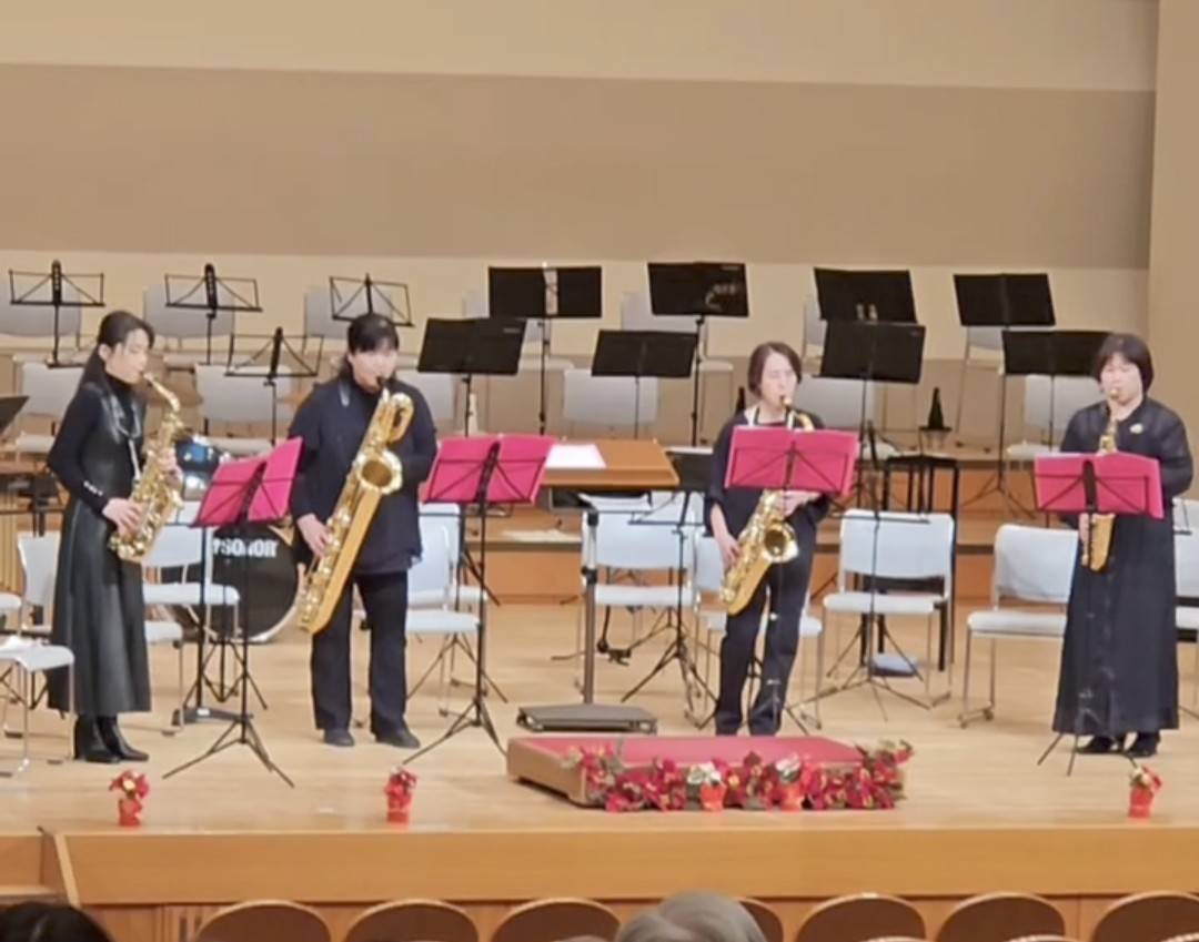 マダム・サックスカルテット