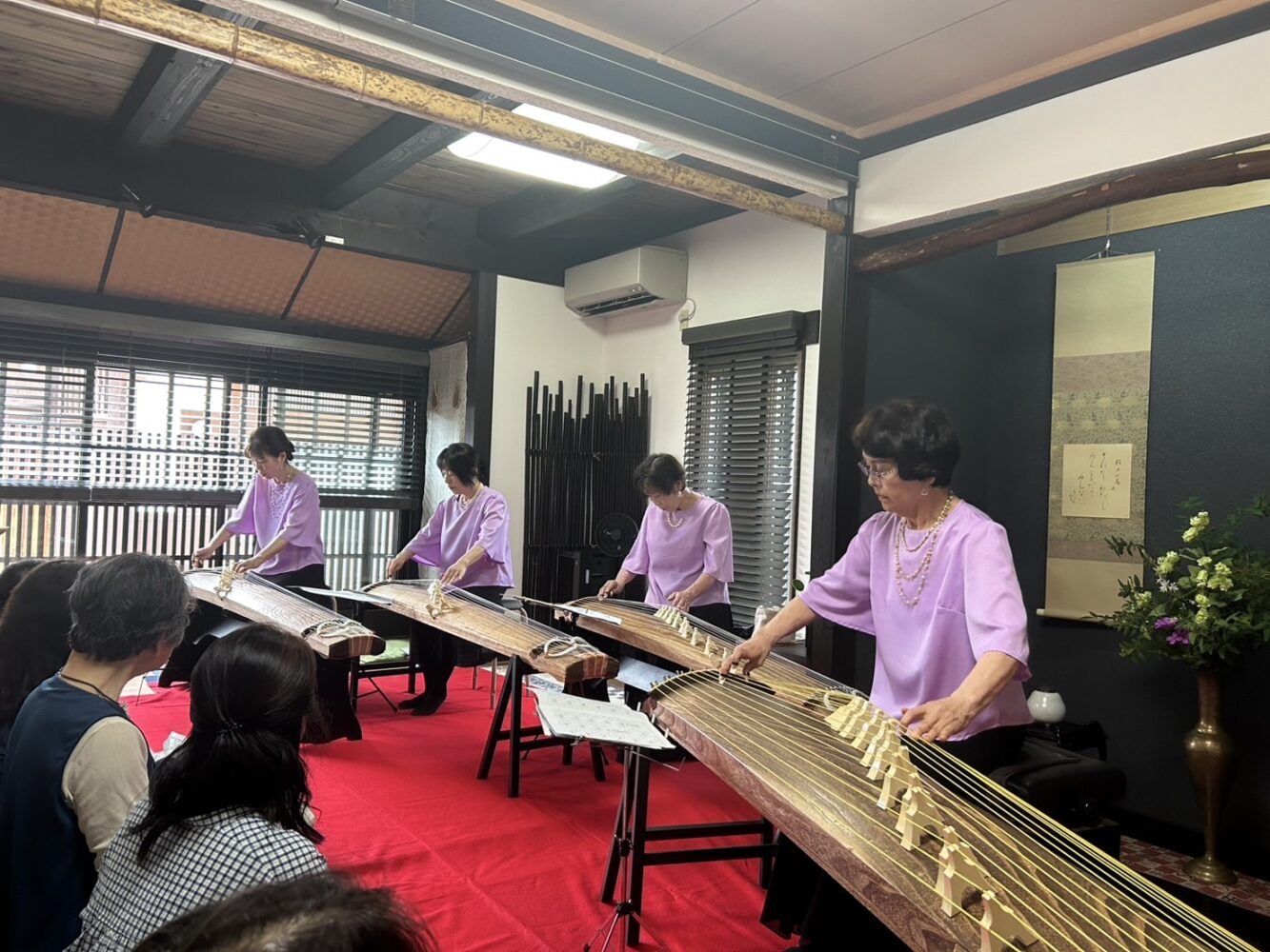 今井六斎市「箏のしらべ」